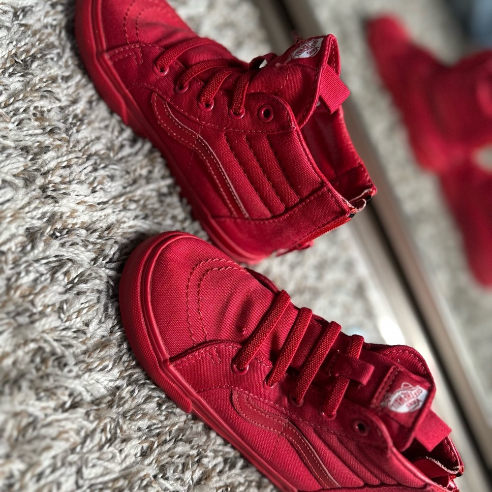 Vans Red High-Top Sneakers Canvas Lace-Up